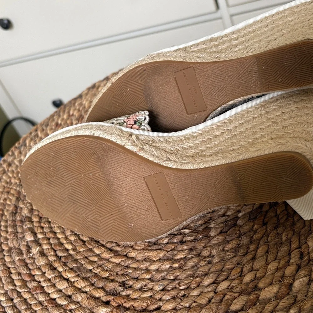 Veronica Beard Floral Embroidered Lace up Wedge Espadrille 8.5